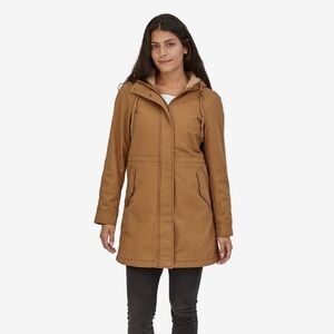 Patagonia women’s Praire Dawn Parka - Medium